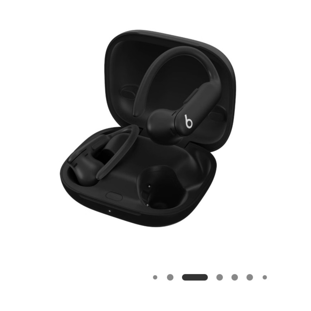 Beats Black Wireless Earbuds with Charging Case